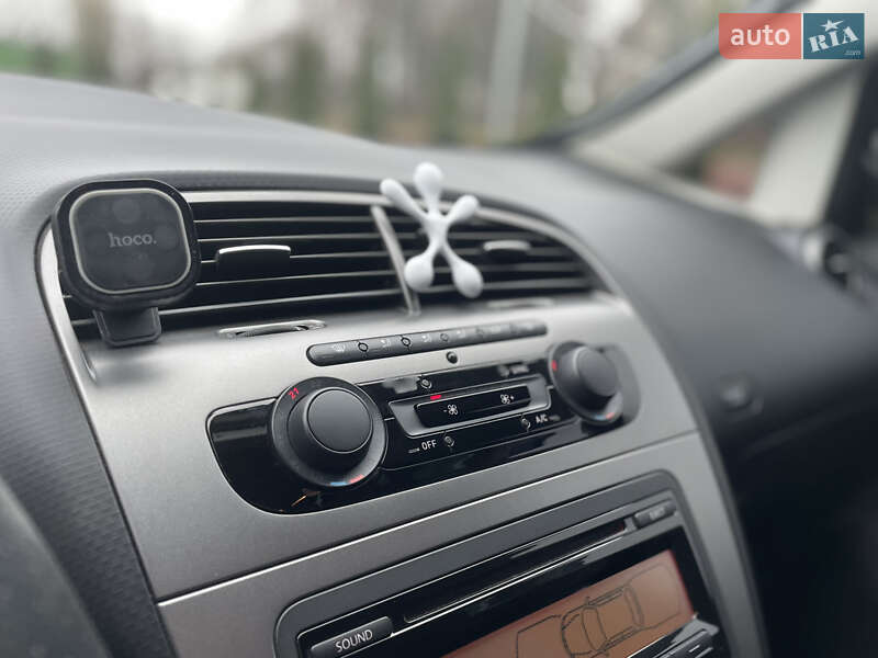 Мінівен SEAT Altea XL 2015 в Черкасах