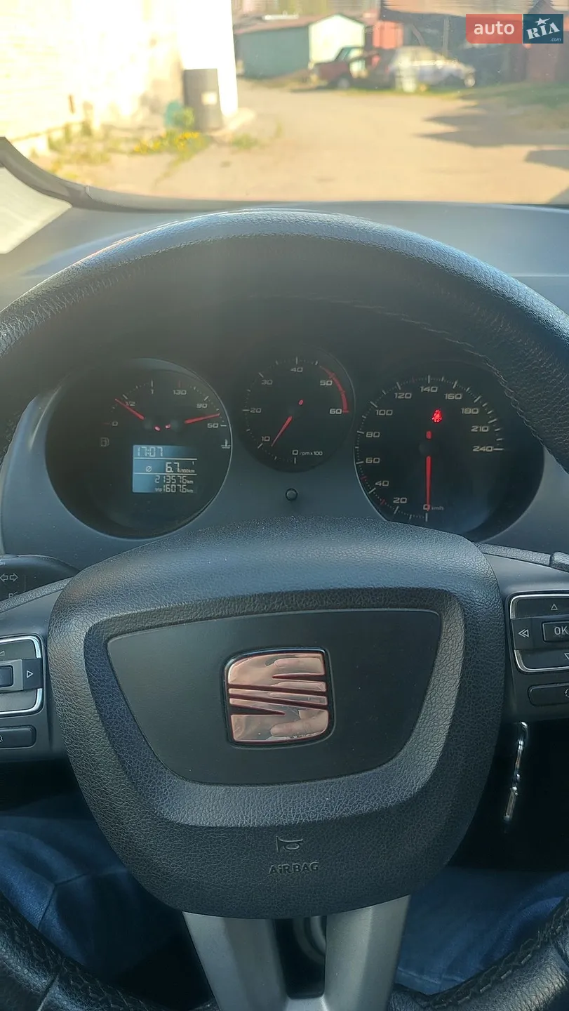 2011 SEAT Altea - мініатюра 12