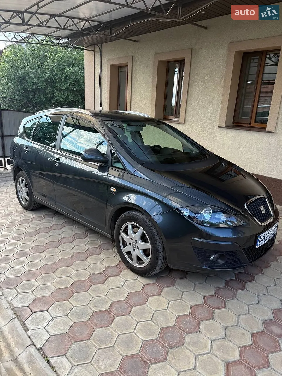 2010 SEAT Altea - мініатюра 2