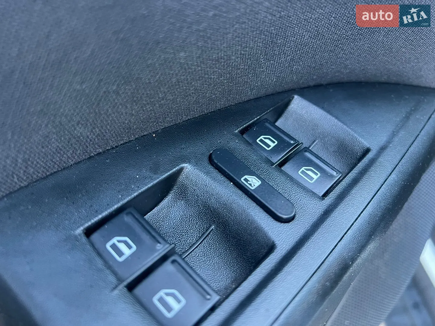 2010 SEAT Altea - мініатюра 12
