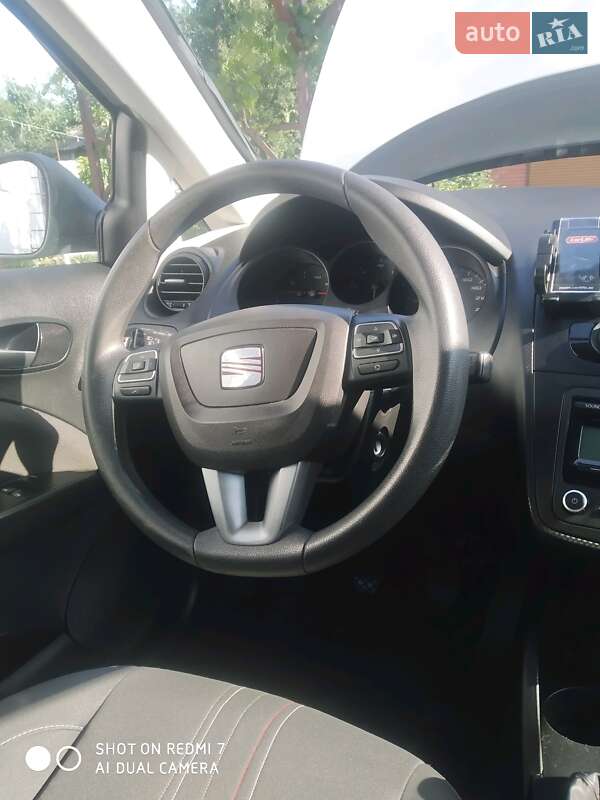 Минивэн SEAT Altea 2012 в Измаиле