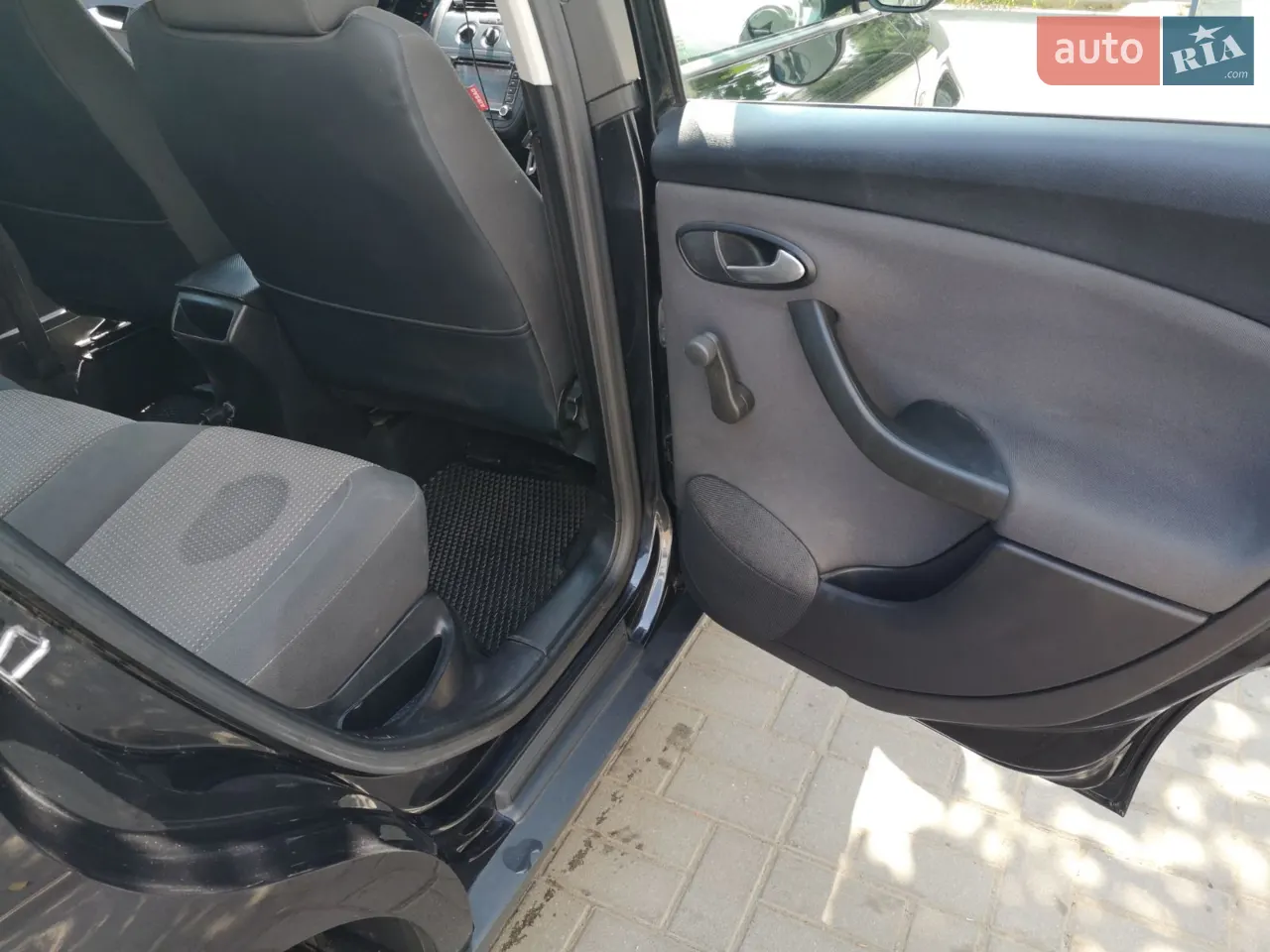 2011 SEAT Altea - мініатюра 15
