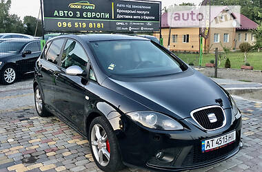 Хетчбек SEAT Altea 2009 в Снятині