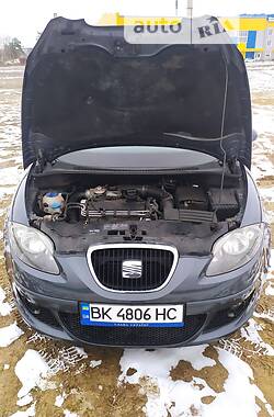 Хэтчбек SEAT Altea 2007 в Сарнах