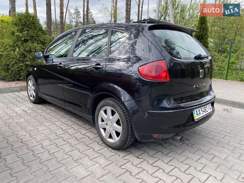 Минивэн SEAT Altea 2007 в Буче