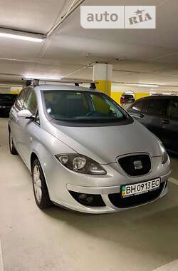 Минивэн SEAT Altea 2008 в Киеве