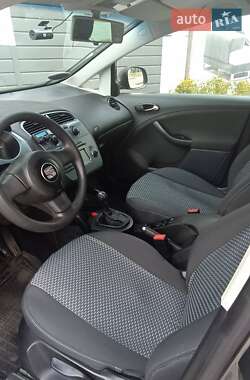 Минивэн SEAT Altea 2008 в 