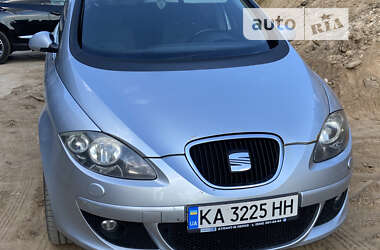 Минивэн SEAT Altea 2008 в Киеве