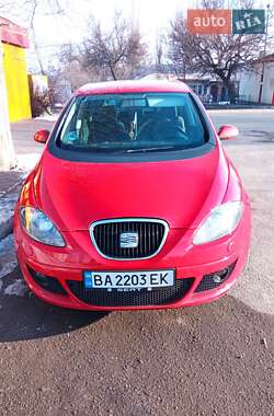 Минивэн SEAT Altea 2008 в 