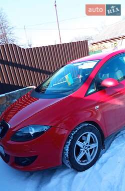 Минивэн SEAT Altea 2008 в 