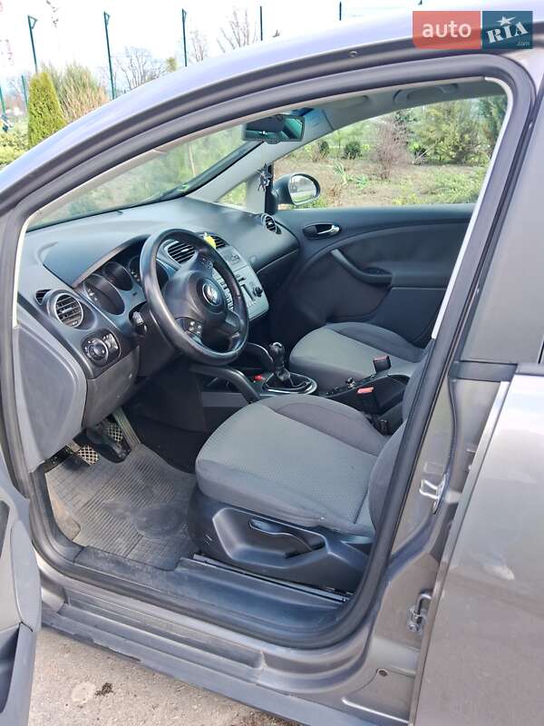 Минивэн SEAT Altea 2006 в Кременчуге