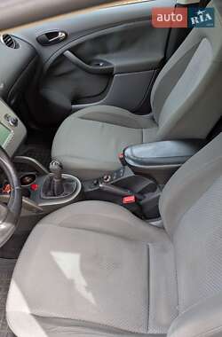 Минивэн SEAT Altea 2005 в 