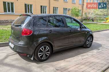 Минивэн SEAT Altea 2005 в 