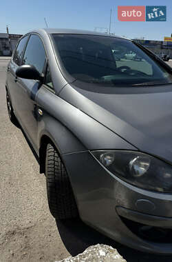 Минивэн SEAT Altea 2007 в 