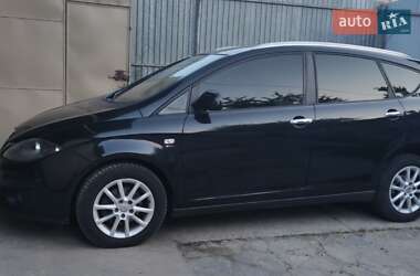 Минивэн SEAT Altea 2011 в 