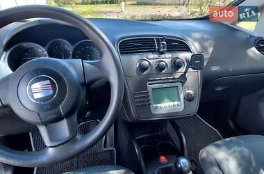 Минивэн SEAT Altea 2008 в 