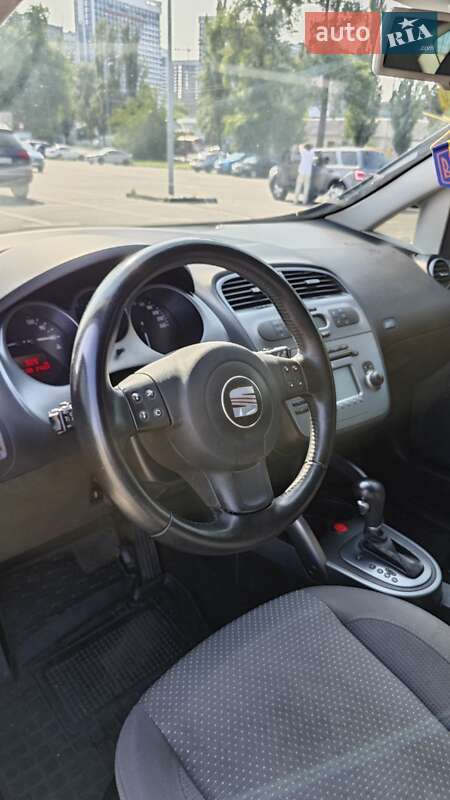 Минивэн SEAT Altea 2008 в Киеве
