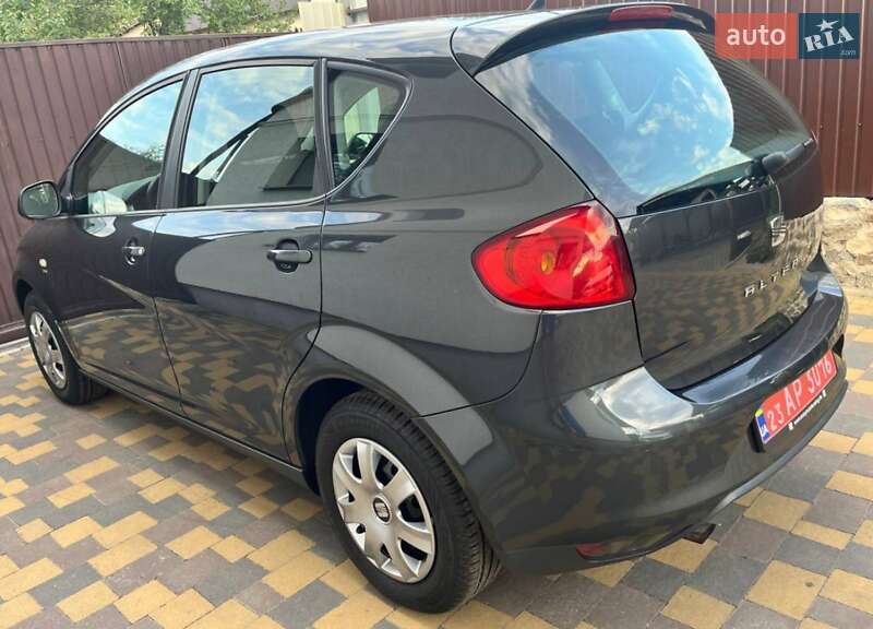 Минивэн SEAT Altea 2012 в Харькове