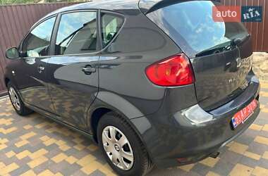 Минивэн SEAT Altea 2012 в 