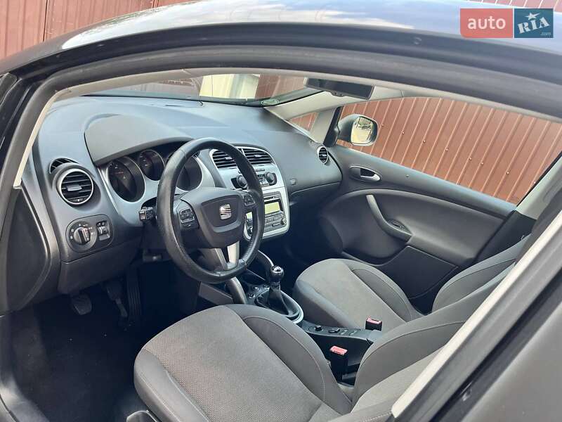 Минивэн SEAT Altea 2012 в Харькове