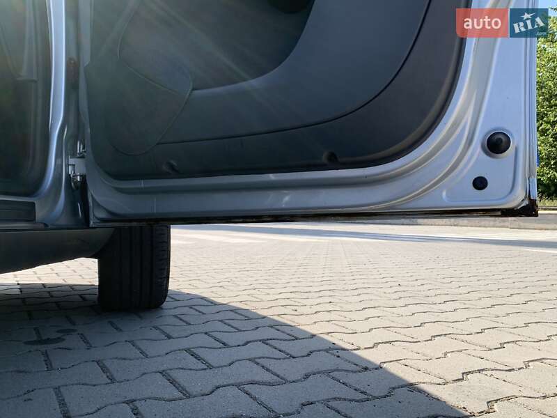Минивэн SEAT Altea 2005 в Виннице