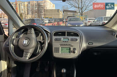 Минивэн SEAT Altea 2004 в 