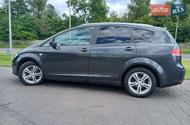 Минивэн SEAT Altea 2010 в Киеве