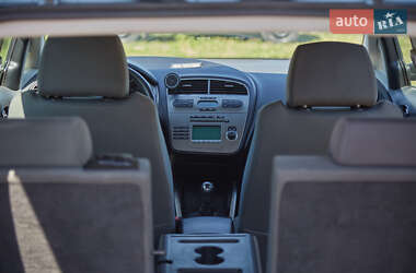 Минивэн SEAT Altea 2004 в 