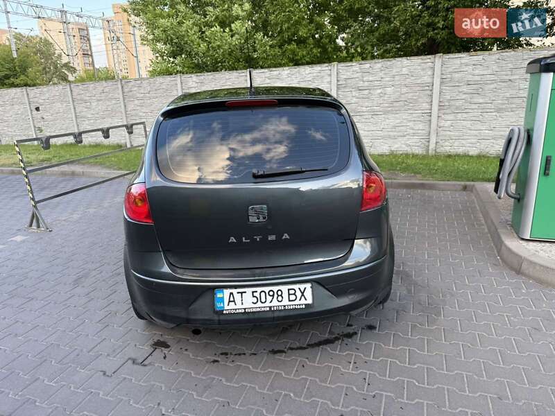 Минивэн SEAT Altea 2008 в Ивано-Франковске фото 8 Минивэн SEAT Altea 2008 в Ивано-Франковске