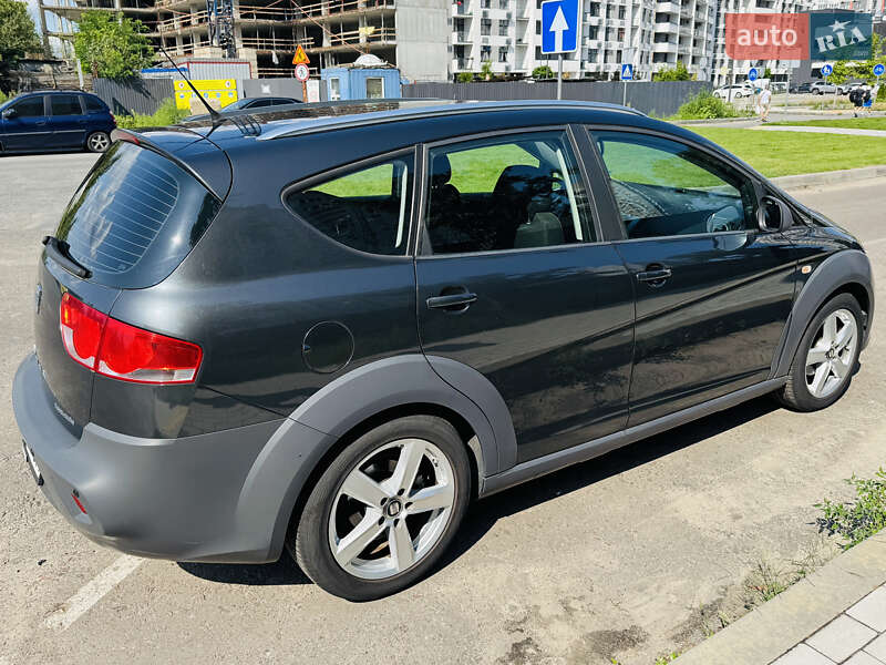 Минивэн SEAT Altea 2010 в Киеве