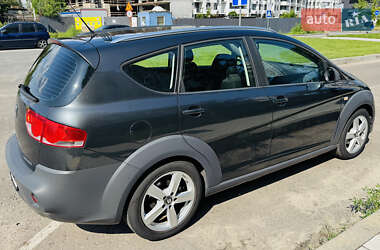 Минивэн SEAT Altea 2010 в 