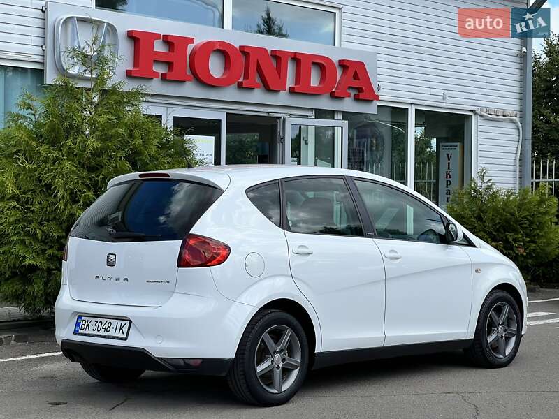 Минивэн SEAT Altea 2015 в Ровно