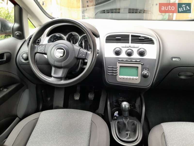 Минивэн SEAT Altea 2004 в Борщеве