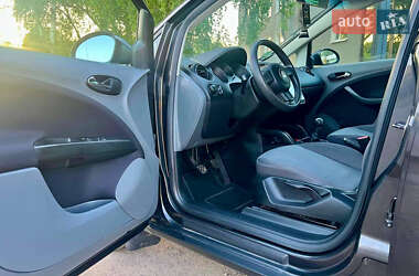Минивэн SEAT Altea 2005 в 