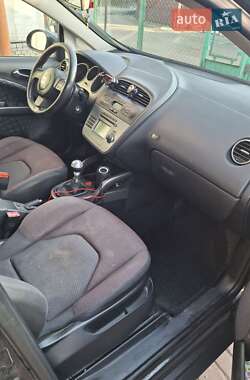 Минивэн SEAT Altea 2005 в 