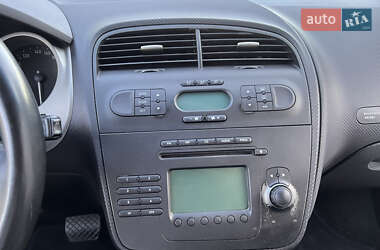Минивэн SEAT Altea 2005 в 