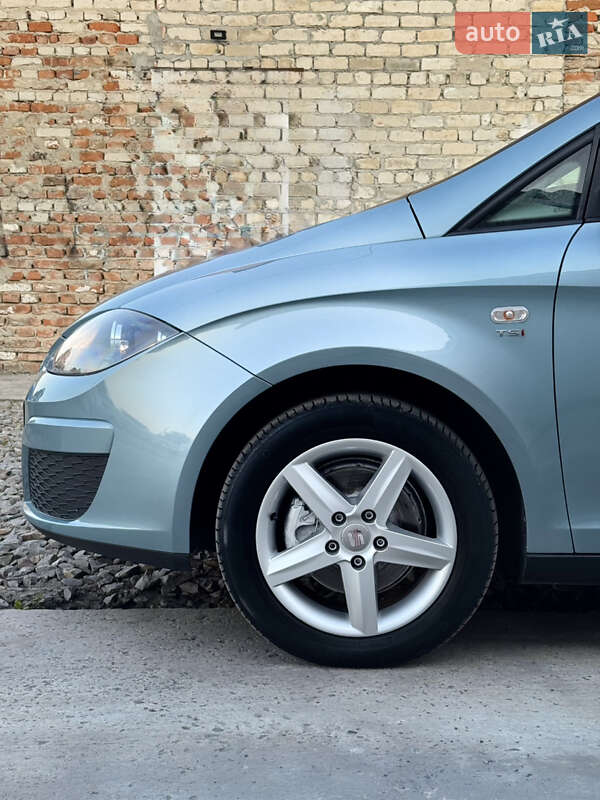 Минивэн SEAT Altea 2009 в Луцке
