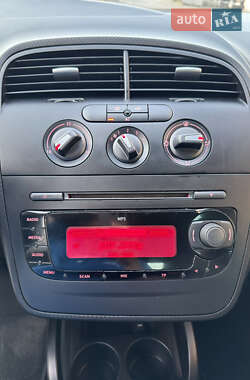 Минивэн SEAT Altea 2009 в 