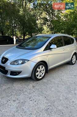 Мінівен SEAT Altea 2008 в Дніпрі