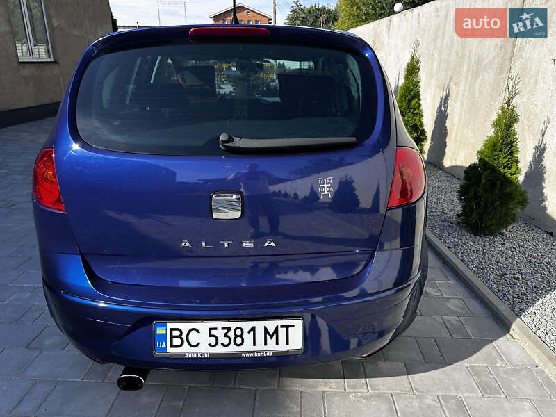 Минивэн SEAT Altea 2006 в Житомире