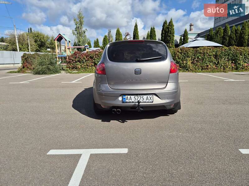 Минивэн SEAT Altea 2005 в Киеве