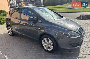 Минивэн SEAT Altea 2006 в 