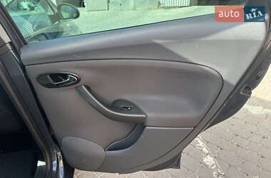 Минивэн SEAT Altea 2006 в 