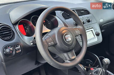 Минивэн SEAT Altea 2008 в 