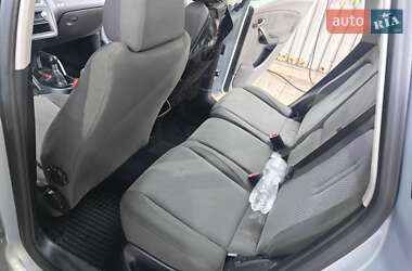 Минивэн SEAT Altea 2005 в 