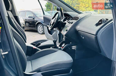 Минивэн SEAT Altea 2007 в 