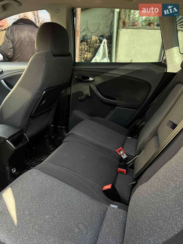 Минивэн SEAT Altea 2006 в Мукачево