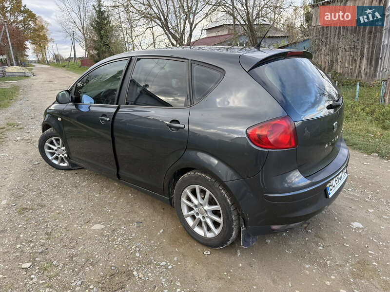 Минивэн SEAT Altea 2010 в Николаеве фото 19 Минивэн SEAT Altea 2010 в Николаеве