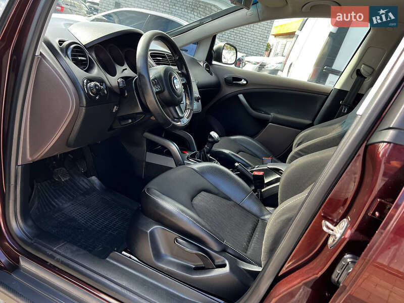 Мінівен SEAT Altea 2008 в Дніпрі фото 8 Мінівен SEAT Altea 2008 в Дніпрі