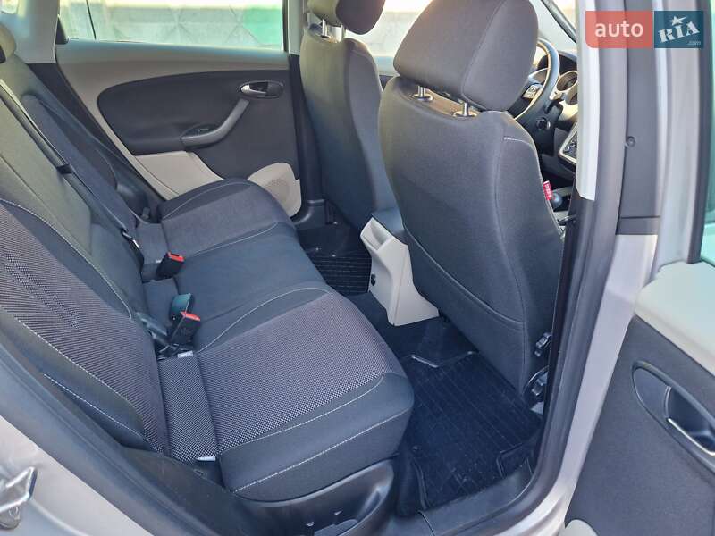 Мінівен SEAT Altea 2010 в Києві фото 54 Мінівен SEAT Altea 2010 в Києві